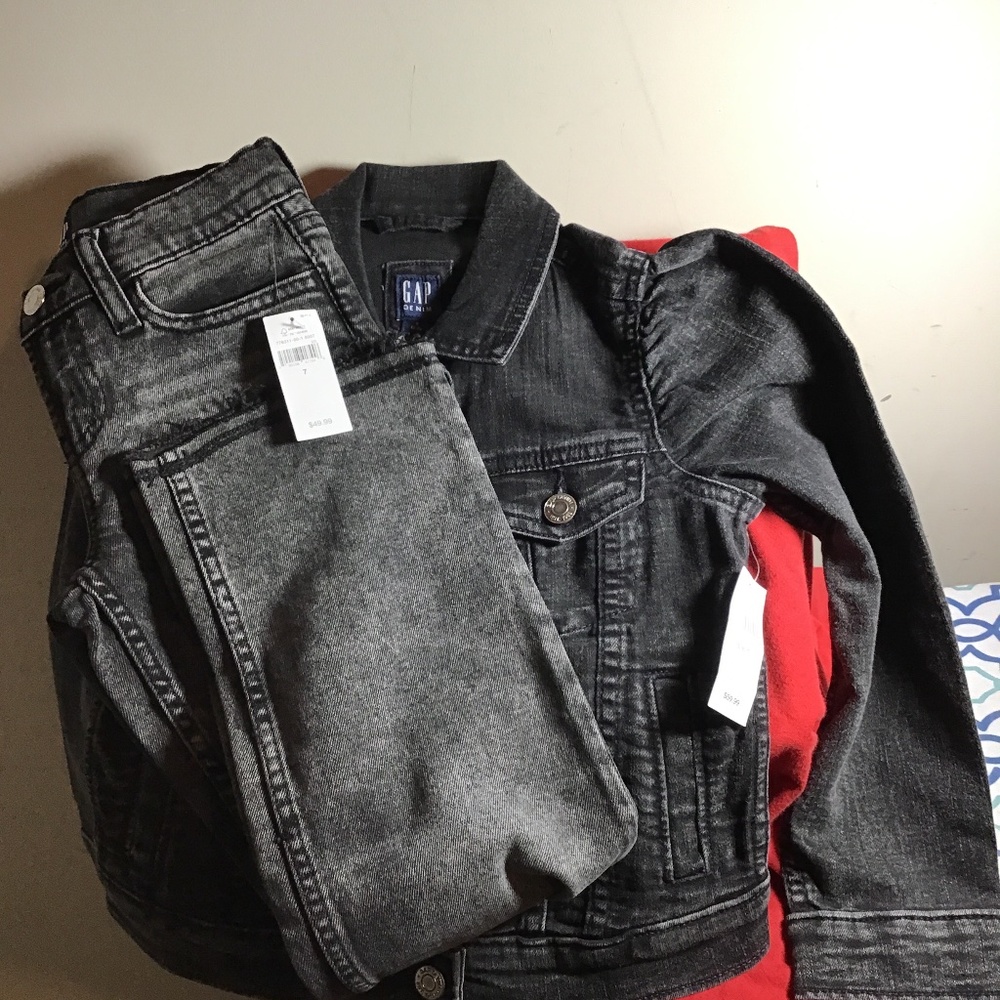 🦋😎#510, GAP girls, size 6/7 new , see photos 🦋